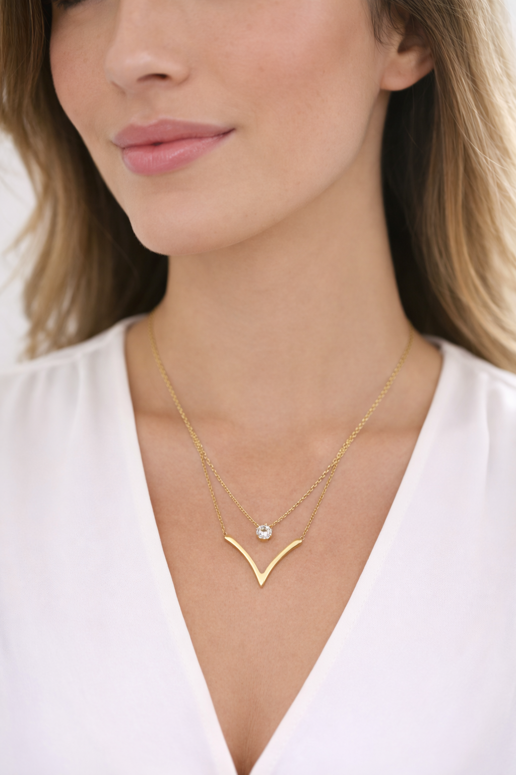 Collier double chaîne en V