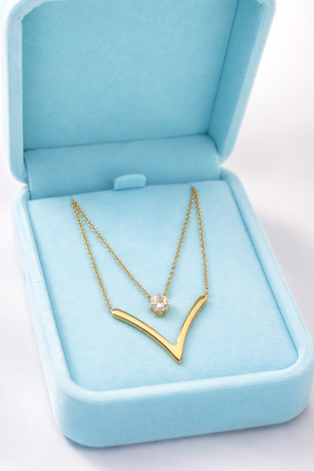 Collier double chaîne en V